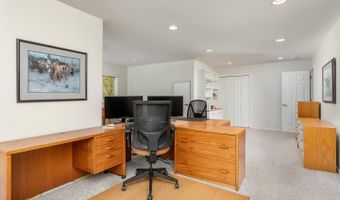 500 NW PACIFIC GROVE Dr, Beaverton, OR 97006
