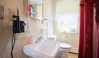 45 Angelico St, Johnston, RI 02919