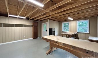 135 Westwood Pl, Asheville, NC 28806