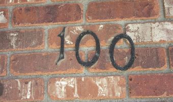 100 McCullough Dr, Cody, WY 82414