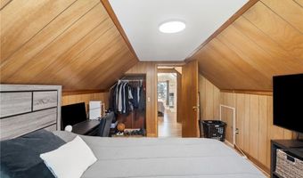 80 Barrett Ave, North Providence, RI 02904