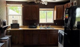 193 Shady Valley Rd, Coventry, RI 02816