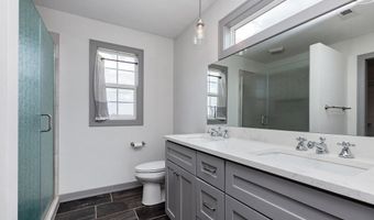 1706 SW Franklin Dr, Ankeny, IA 50023