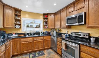 5376 Fairview Blvd 209, Los Angeles, CA 90056