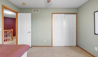 5048 Yuma Ln N, Plymouth, MN 55446