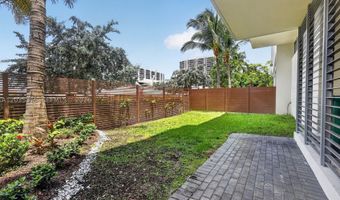 3750 Yacht Club Dr TH5, Aventura, FL 33180