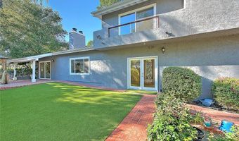 29846 Triunfo Dr, Agoura Hills, CA 91301