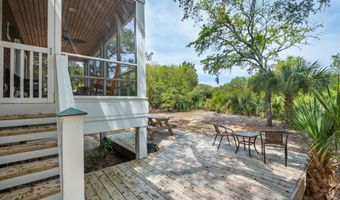 23 Dowitcher Trl, Bald Head Island, NC 28461