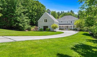 17 Canterbury Ln, Bedford, NH 03110