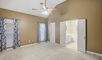 215 Old Town Ln, Brandon, MS 39042