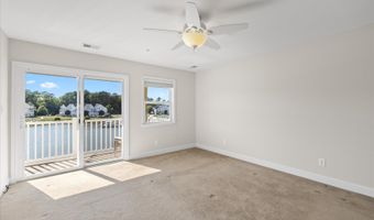 10900 HOLYSTONE Ln 202, Berlin, MD 21811