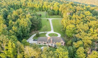 469 Mountain Ln, Albany, KY 42602