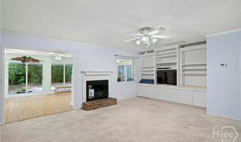 157 Ole Oak Rd, Allenhurst, GA 31301