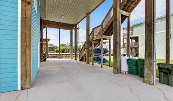 4032 Bank St, Bay St. Louis, MS 39520