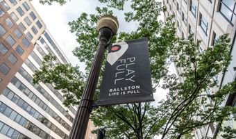 1001 N RANDOLPH St 212, Arlington, VA 22201