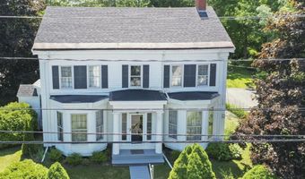 53 Congress St, Belfast, ME 04915