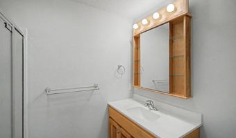 2821 Buckingham Ct, Ames, IA 50010