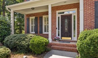 3095 Walnut Creek Dr, Alpharetta, GA 30005