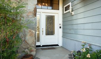 5335 Alfonso Dr, Agoura Hills, CA 91301