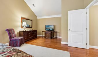 43760 COG HILL Ter, Ashburn, VA 20147