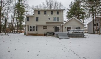 504 WANDERING Ln, Beaver, WV 25813