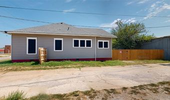 20 NE 2nd Ave, Ardmore, OK 73401