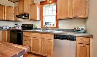 603 S Main St, Alma, WI 54610