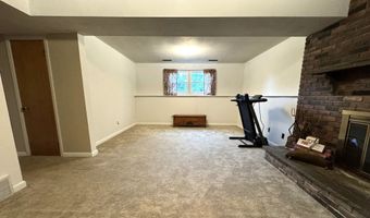 11 Ark Rd, Branford, CT 06405