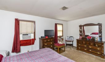 9 Campagna Dr, Albany, NY 12205