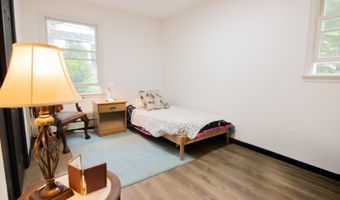 127 Cedar Dr, Andover, NJ 07860