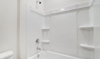 62 Cider Mill Dr, Ashville, OH 43103