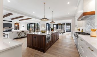 3556 N VALLEY St, Arlington, VA 22207