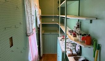 20-24 Church St, Barre, MA 01074