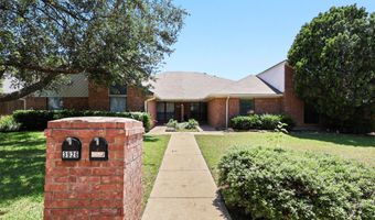 3924 Morman Ln, Addison, TX 75001