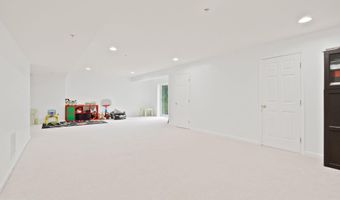 13102 OGLES HOPE Dr, Bowie, MD 20720