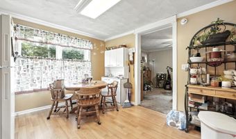 122 E Jefferson St, Auburn, IN 46706