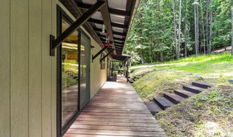 1783 DEARINGER Rd, Addy, WA 99101