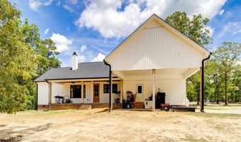465 Mustang Rd, Camden, SC 29020