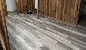 13 Fenway Rd, Branford, CT 06405