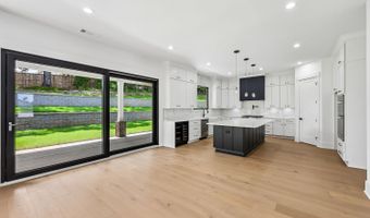 156 Rocky Ridge Way, Auburn, GA 30011