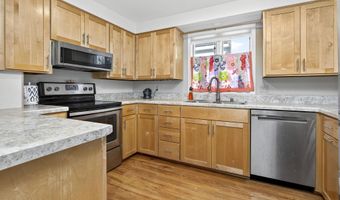 1475 W PROSPECT Ave, Appleton, WI 54914