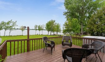 279 Hunter N Rd, Alburgh, VT 05440