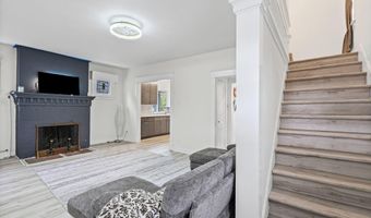 22 Fairlawn Ave, Albany, NY 12203