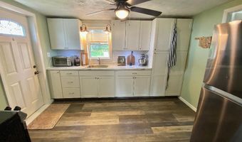 138 N Harrison St, Bloomfield, IN 47424