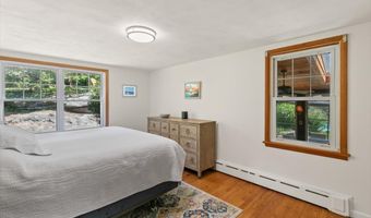 316 Leetes Island Rd, Branford, CT 06405
