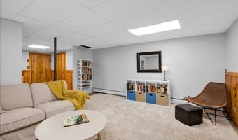 218 Donahue Rd, Barre, VT 05654
