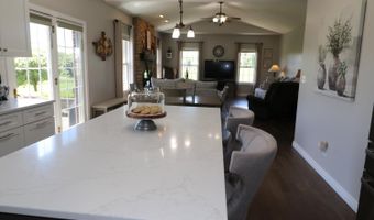 1171 Legacy Ln, Batesville, IN 47006