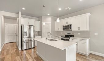 408 N Curlew Dr, Ammon, ID 83406