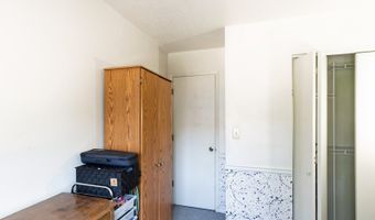 944 Sunburst Ln, Altoona, IA 50009