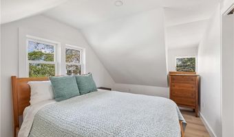 804 Mohegan Trl, Block Island, RI 02807